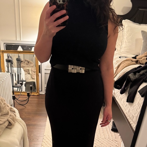 Ellen Tracy Accessories - Ellen Tracy Vintage Black Faux Leather Belt with Silver Buckle